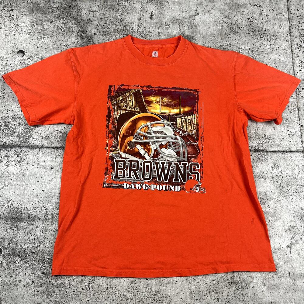 Vintage Cleveland Browns Shirt Helmet Logo Size XL Y2K Dawg Pound
